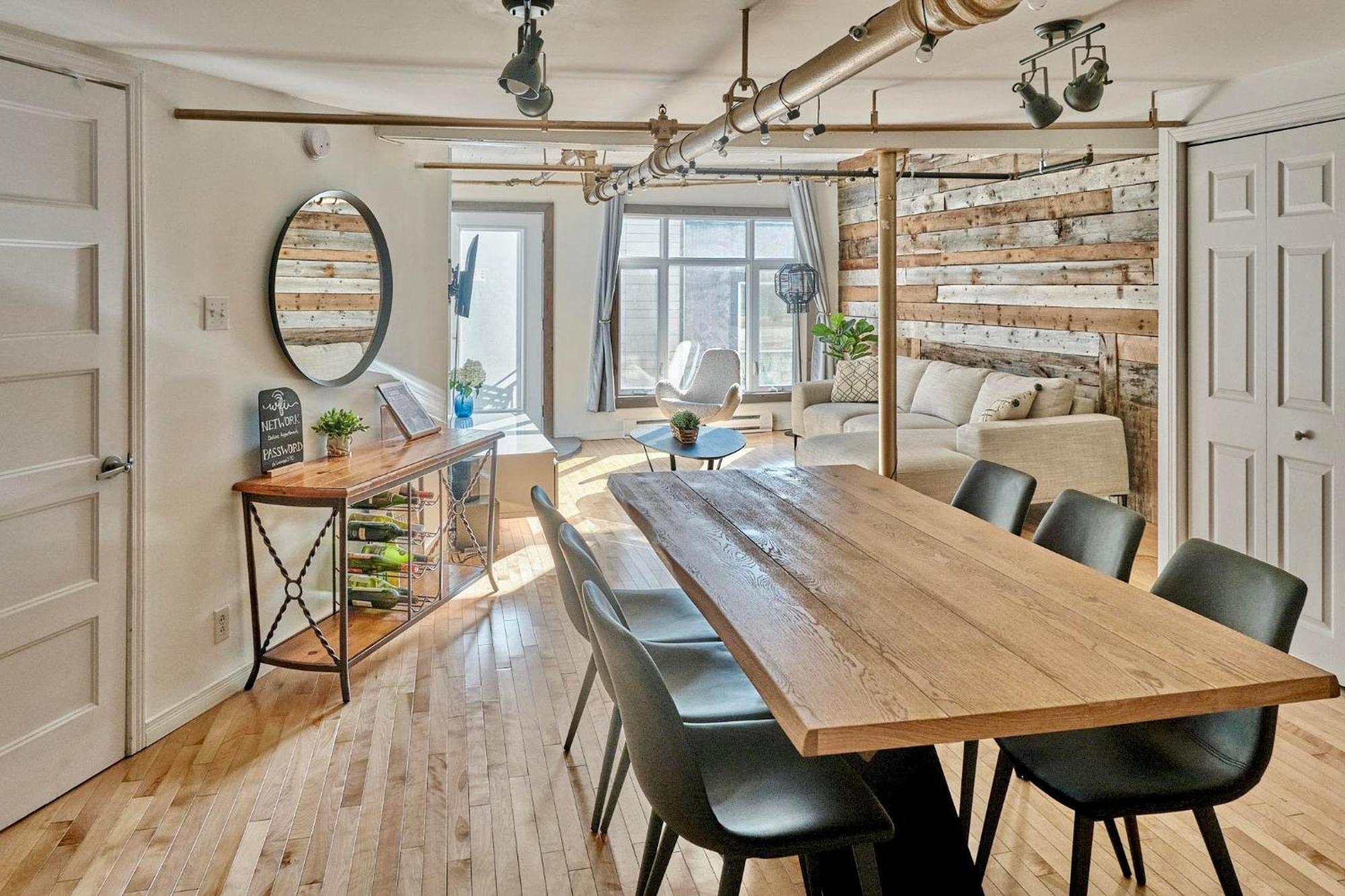 Lion'S Den // Spacious 1500 Sqft مدينة كويبيك المظهر الخارجي الصورة